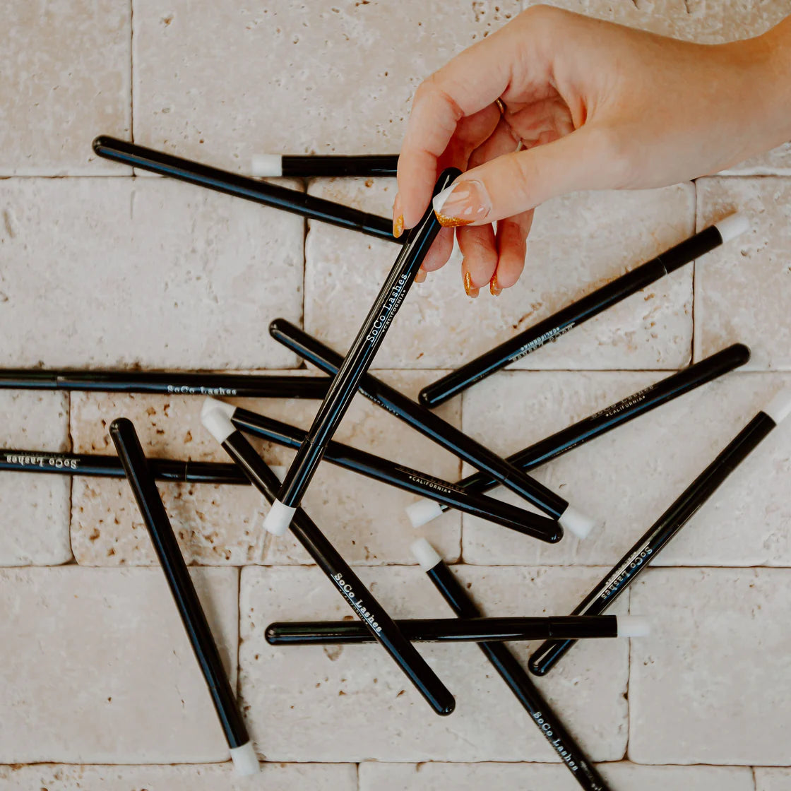 SoCo Lash Cleaning Brush